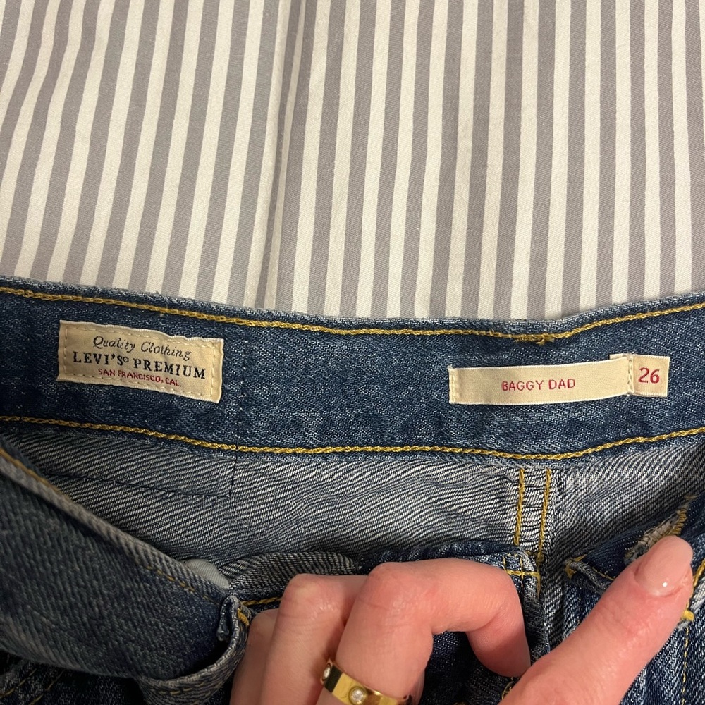 Levi's Baggy Dad Jeans